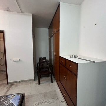 Kitchen in 2 BHK Builder Floor at Ansal Plaza Sector-23, Carterpuri Village – for Rent