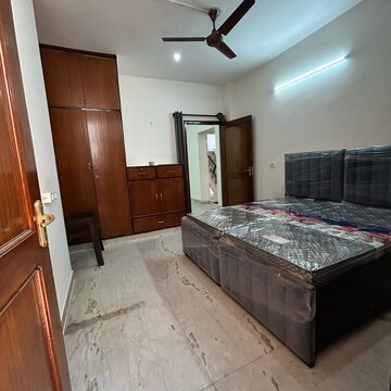 Bedroom in 2 BHK Builder Floor at Ansal Plaza Sector-23, Carterpuri Village – for Rent