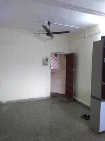 Room in 1 BHK Apartment at Saikedareshwar Sai Nagari, Katraj – for Rent