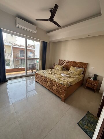 Bedroom in 3.5 BHK Builder Floor at Sector 47 – for Rent