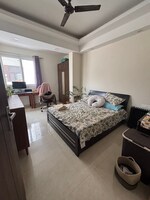 3.5 BHK + Servant Room 3202 Sq.Ft. Builder Floor in Sector 47