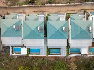 Swimming Pool in 4 BHK Villa at Marna Siolim – for Sale