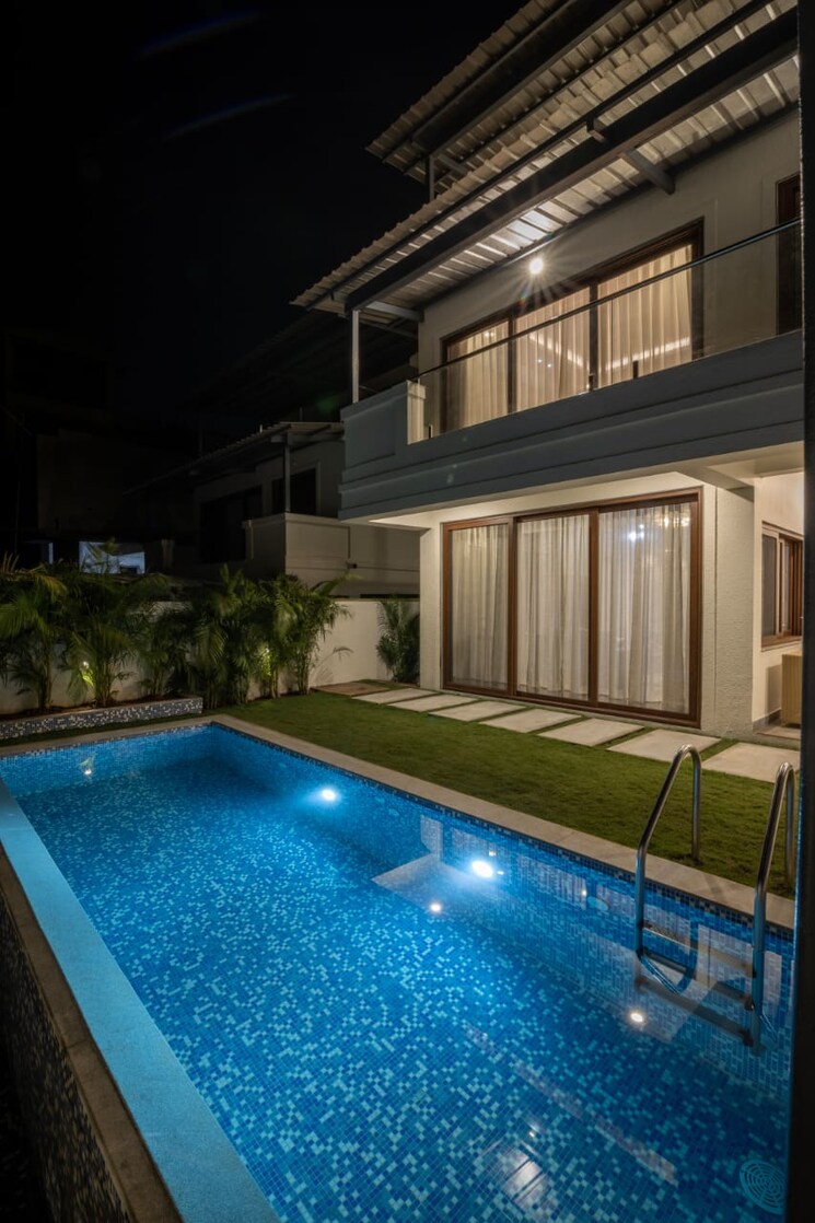 Swimming Pool, marna siolim 4 Bedroom 320 Sq.Mt. Villa In Marna Siolim Goa 9183621