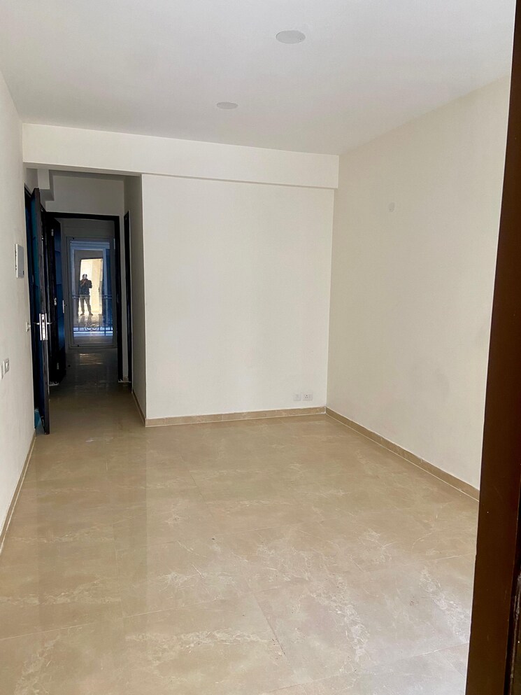 Room, signature-global-park-4-and-5 3 Bedroom 1120 Sq.Ft. Builder Floor In Sohna Sector 36 Gurgaon 9183769