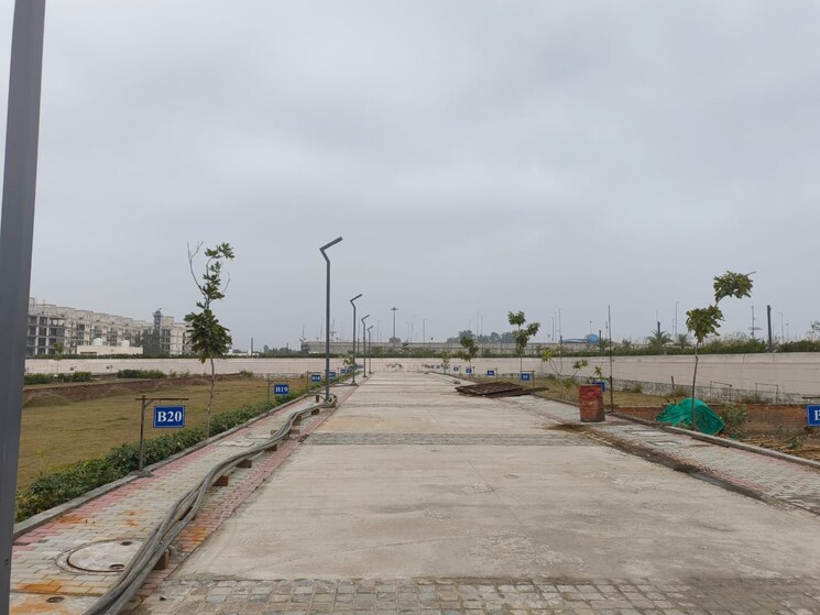 Swimming Pool, rof-normanton-park  150 Sq.Yd. Plot In Sohna Sector 36 Gurgaon 9183610