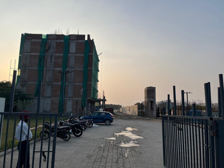 Exterior View, rof-normanton-park  150 Sq.Yd. Plot In Sohna Sector 36 Gurgaon 9183610