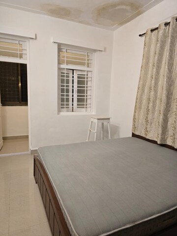 Bedroom in 2 BHK Apartment at Bandra West – for Rent