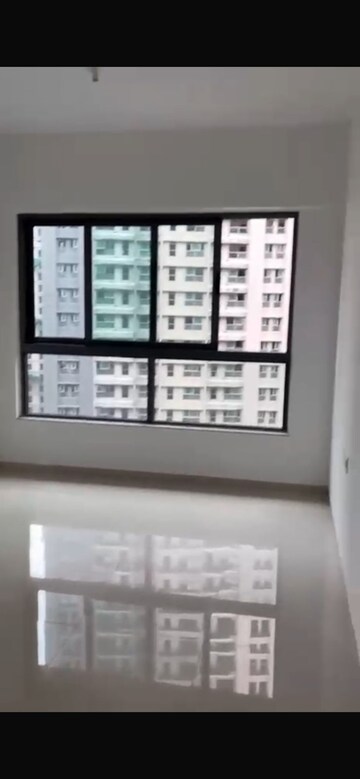 Floor Plan in 1 BHK Apartment at Paradigm Zenith Pushpanjali Residency Phase III, Ghodbunder Road – for Rent