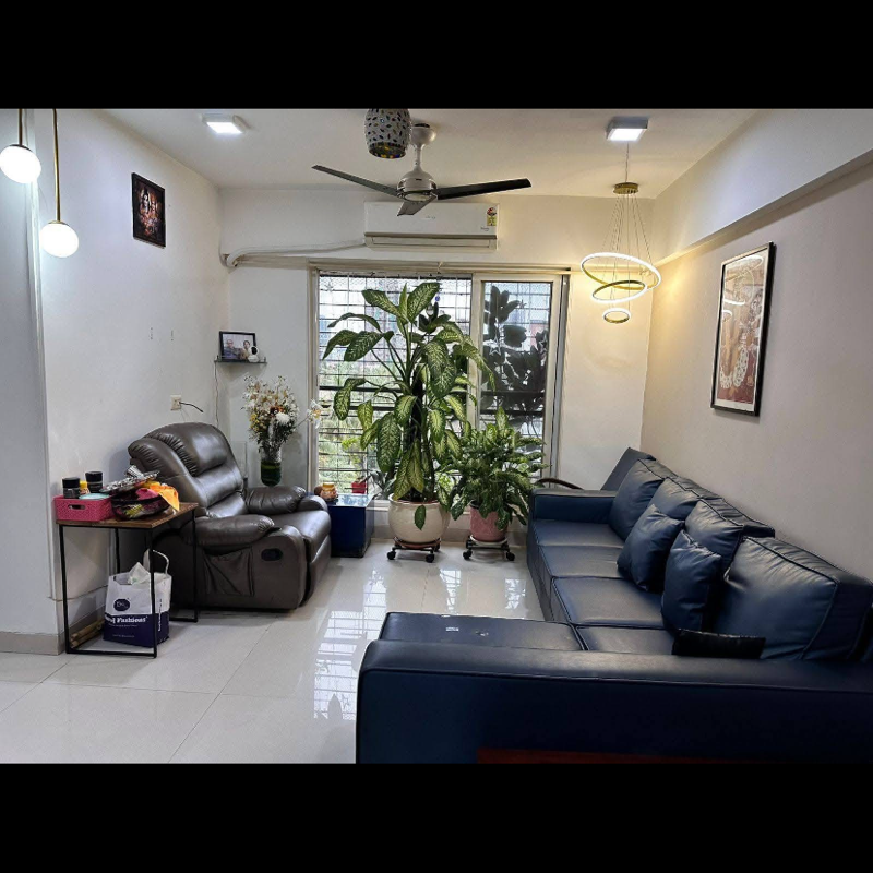 2 BHK + Servant Room Apartment For Rent in Lokhandwala Complex