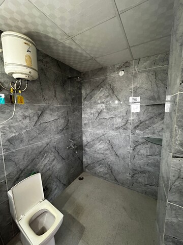 Bathroom in 1 BHK Builder Floor at Sector 45 – for Rent