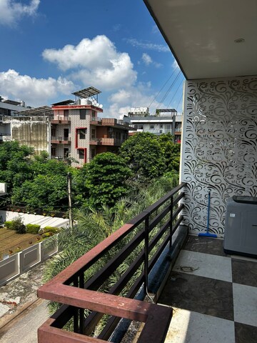 Balcony in 1 BHK Builder Floor at Sector 45 – for Rent