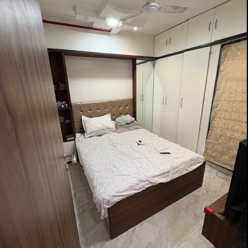 1 BHK + Servant Room Apartment For Rent in Shivaji Nagar CHS Andheri West