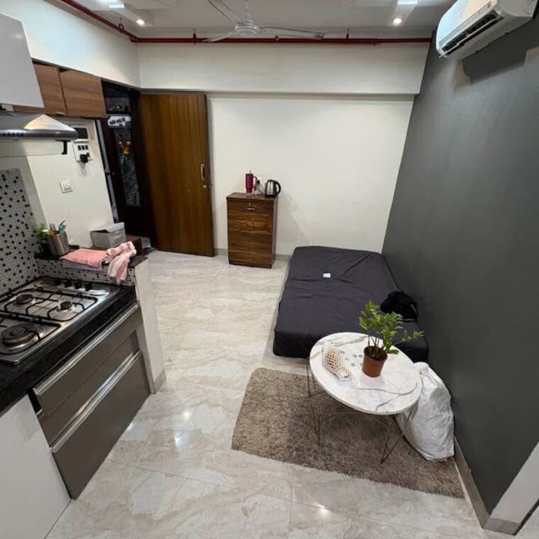 Other, shivaji-nagar-chs-andheri-west 1 Bedroom 550 Sq.Ft. Apartment In Kapaswadi Mumbai 9183845