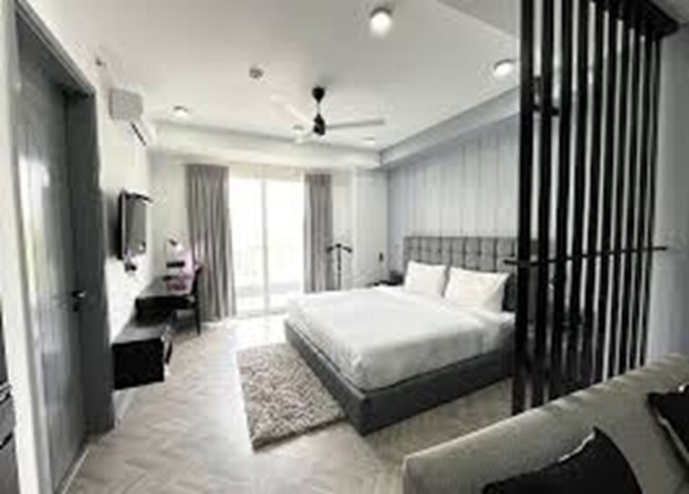 Bedroom, sector 38 3 Bedroom 263 Sq.Yd. Apartment In Sector 38 Gurgaon 9183774