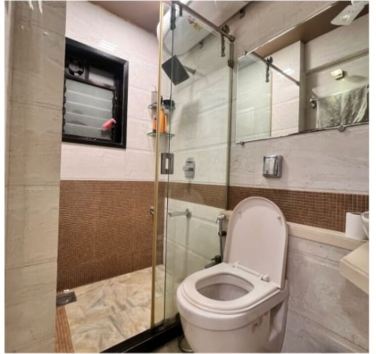Bathroom, saidas-chs 3 Bedroom 1000 Sq.Ft. Apartment In Andheri West Mumbai 9183884