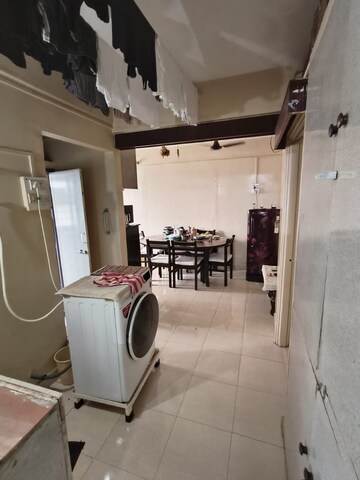 Team Area in 1 BHK Apartment at Kothrud – for Rent