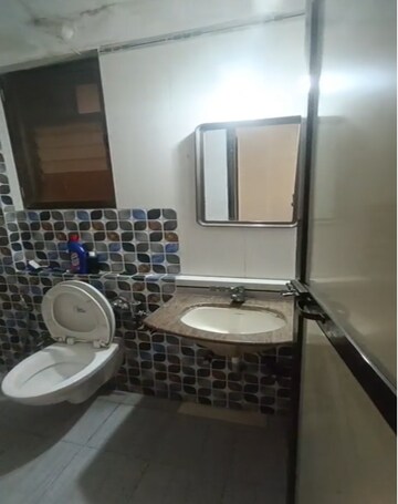 Bathroom in 2 BHK Apartment at Kukreja Sai Deep, Chembur – for Rent