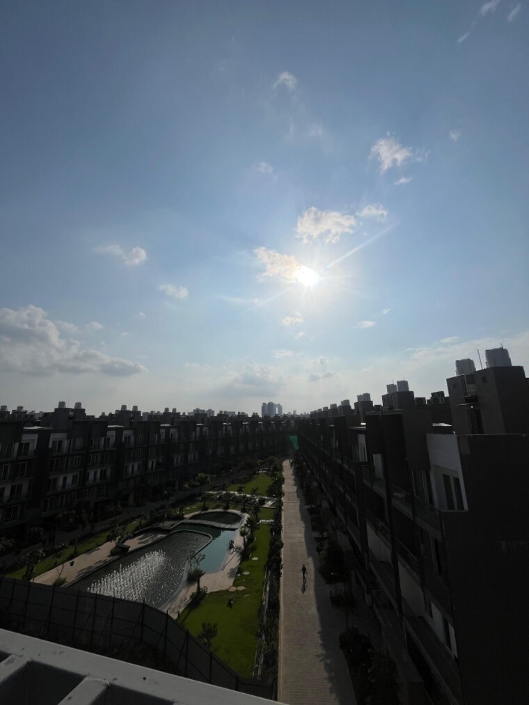 Exterior View, smart-world-orchard 3 Bedroom 1680 Sq.Ft. Apartment In Sector 61 Gurgaon 9183963