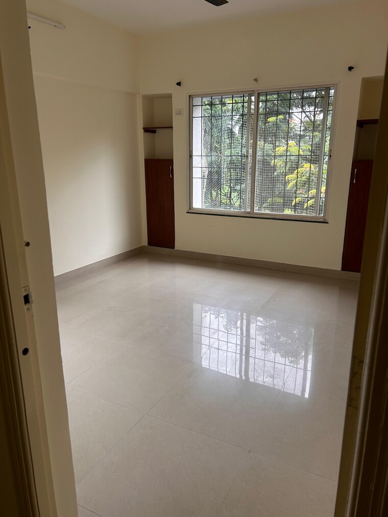 Room, sree-mangal-aishwaryam-greens-phase-ii 3 Bedroom 1300 Sq.Ft. Apartment In Wakad Pune 9184007