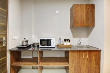 Kitchen in 2.5 BHK Apartment at Suncity Essel Tower, Sector 28 – for Rent