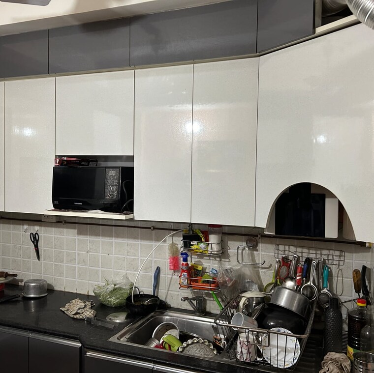 Kitchen, ramprastha-city-the-edge-towers 2 Bedroom 1310 Sq.Ft. Apartment In Sector 37d Gurgaon 9184078