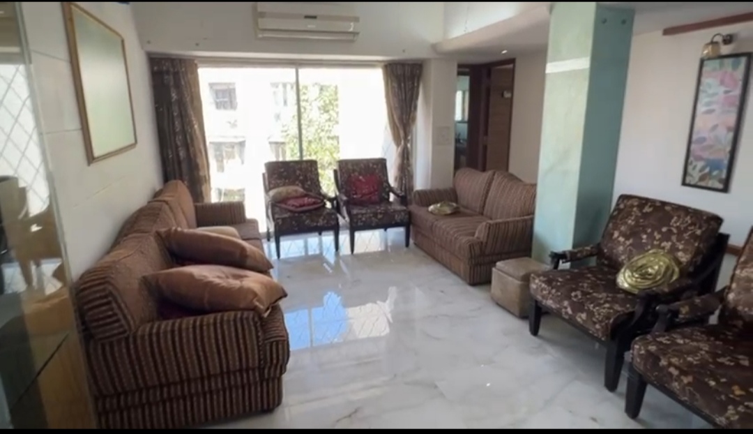 4 BHK Apartment For Rent in Rohit Apartments