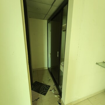 Furnished Amenities in 3 BHK Apartment at Gaur Saundaryam, Tech Zone 4 Greater Noida – for Rent