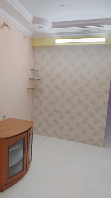 Room in 2 BHK Apartment at Prestige Residency Thane, Ghodbunder Road – for Rent