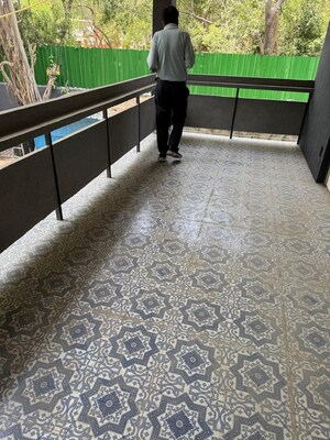 Balcony in 6+ BHK Independent House at South Extension ii – for Rent