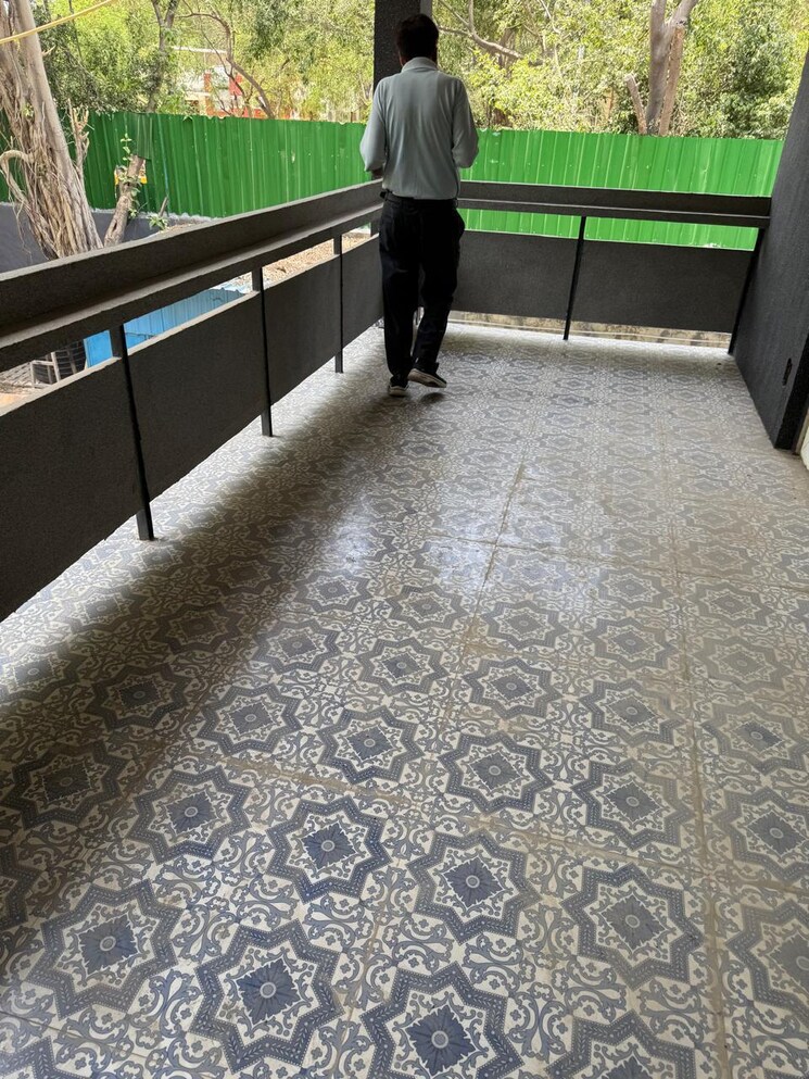 Balcony, south extension ii 6+ Bedroom 14000 Sq.Ft. Independent House In South Extension ii Delhi 9184192