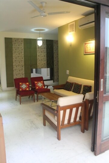 Bedroom in 1 BHK Builder Floor at Ansal Sushant Lok I, Sector 43 – for Rent