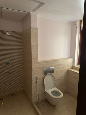 Bathroom in 3 BHK Apartment at Jaypee Spa Court, Jaypee Greens – for Sale