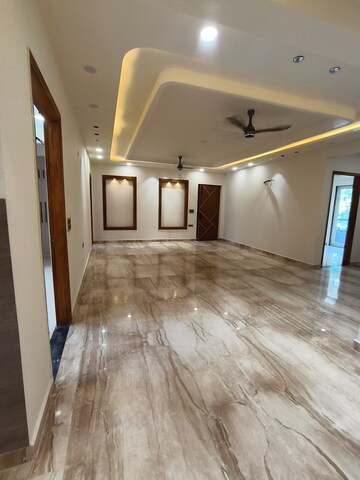 4 BHK Builder Floor For Sale in Green Fields Colony