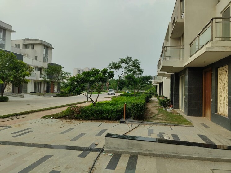 Exterior View, godrej-golf-links-evoke 4 Bedroom 2800 Sq.Ft. Villa In Sector 27 Yamuna Expressway Greater Noida 9184292