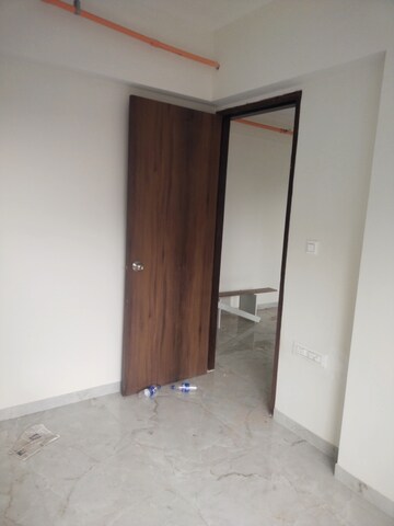 Room in 1 BHK Apartment at Vidyavihar East – for Rent