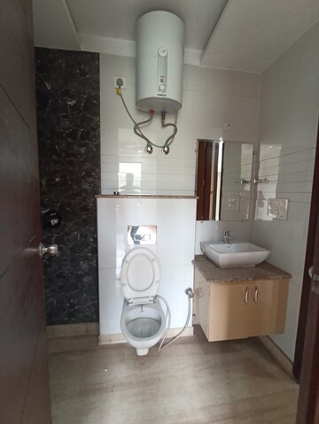 Bathroom in 3 BHK Apartment at Sunder Apartment, Paschim Vihar – for Rent