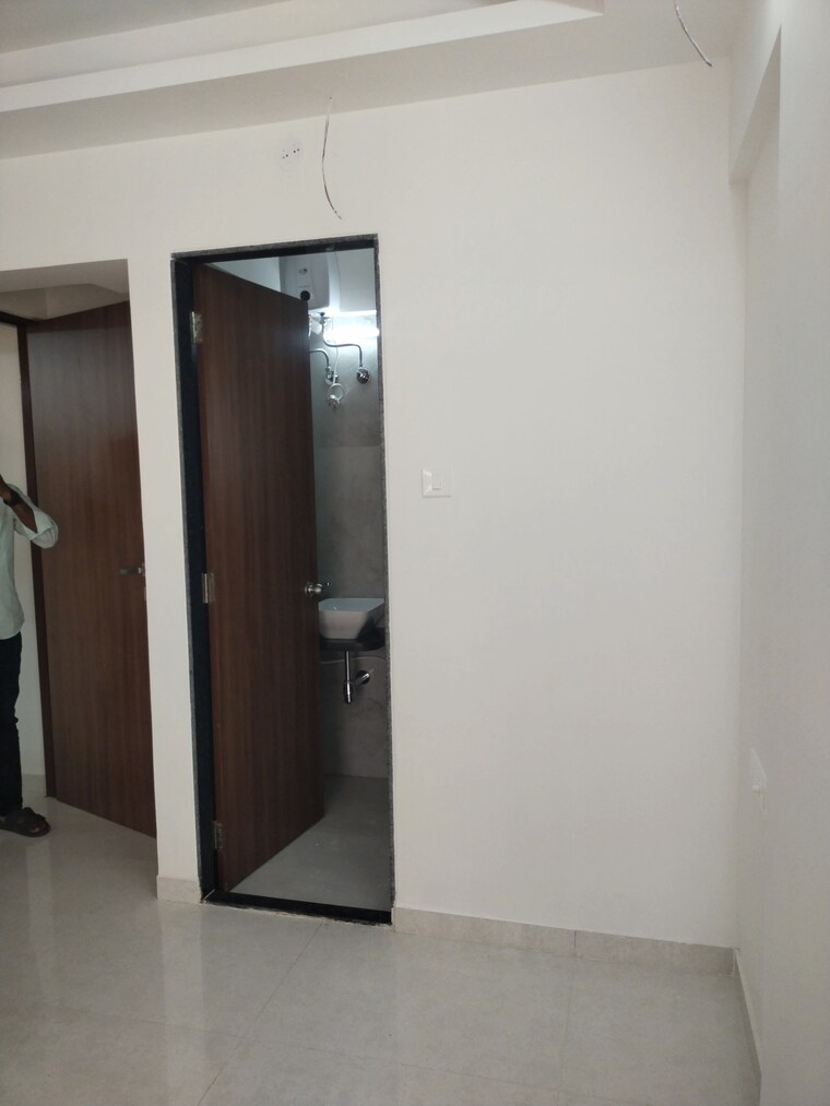 Room, sayba-annex 1 Bedroom 430 Sq.Ft. Apartment In Kurla East Mumbai 9184385