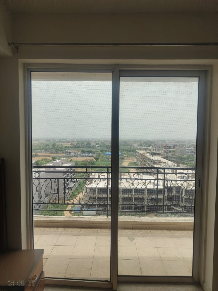 Room, dlf-new-town-heights-iii 4 Bedroom 2530 Sq.Ft. Apartment In Sector 91 Gurgaon 9184383