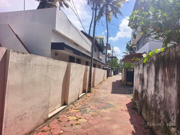  Plot For Sale in Pettah