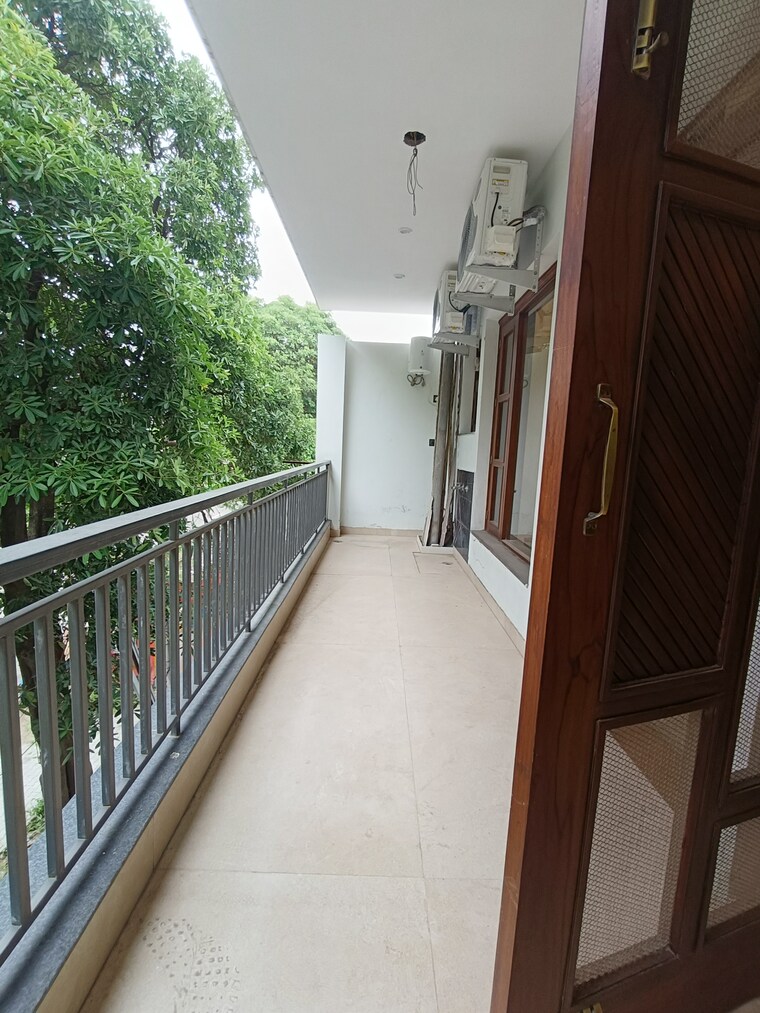 Balcony, sector 15 3 Bedroom 3000 Sq.Ft. Builder Floor In Sector 15 Panchkula 9184428