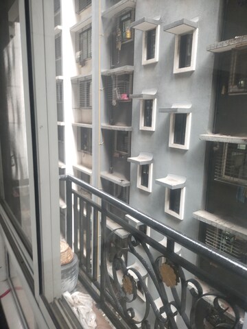 Gym in 2 BHK Apartment at Hirani Skyview Castle, Kurla – for Rent