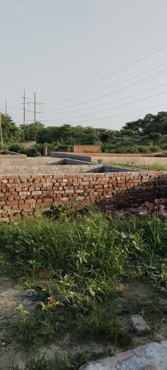Plot For Sale in White Orchid