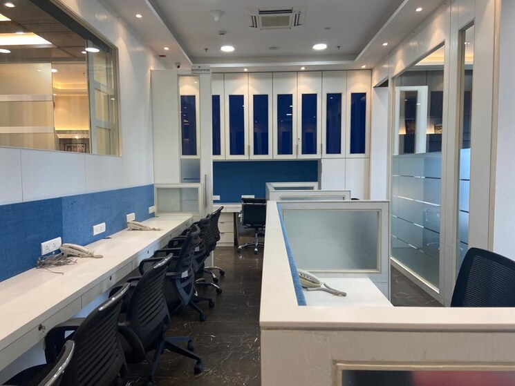 Team Area, lodha-supremus-lower-parel Commercial Office Space 900 Sq.Ft. In Lower Parel Mumbai 9184443