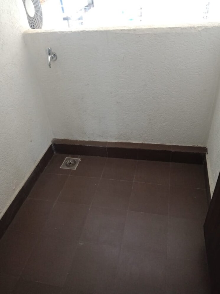 Room, lodha-splendora 3 Bedroom 1100 Sq.Ft. Apartment In Ghodbunder Road Thane 9184500