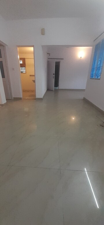 Living Room in 3 BHK Apartment at Vasant Kunj – for Rent