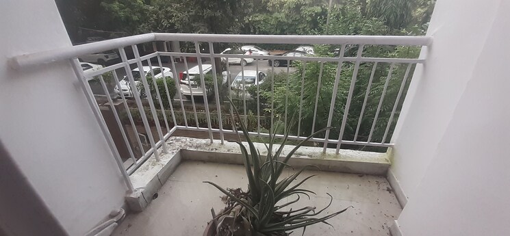 Balcony, vasant kunj 3 Bedroom 1500 Sq.Ft. Apartment In Vasant Kunj Delhi 9184514
