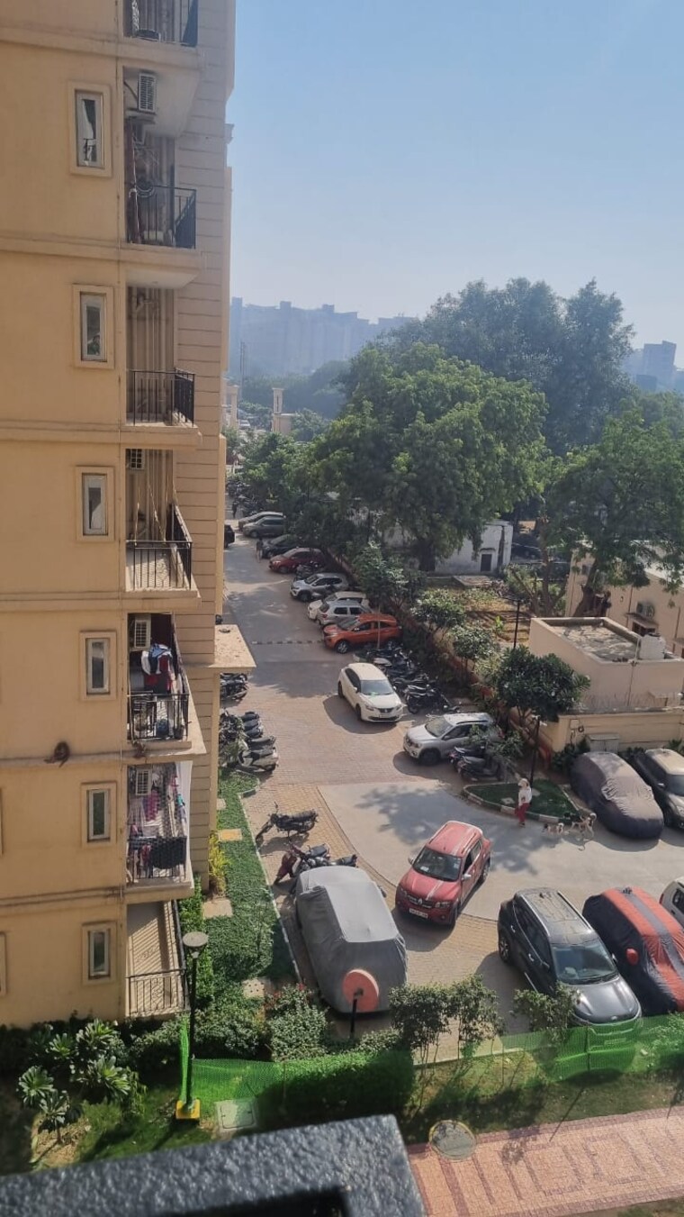 Exterior View, signature-the-serenas 2 Bedroom 583 Sq.Ft. Apartment In Sohna Sector 36 Gurgaon 9184574