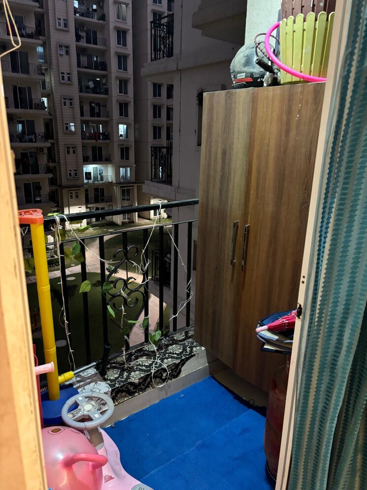 Bedroom, signature-the-serenas 2 Bedroom 583 Sq.Ft. Apartment In Sohna Sector 36 Gurgaon 9184574