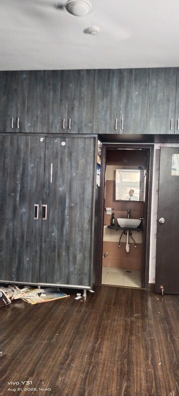 Furnished Amenities in 2 BHK Apartment at Mahagun Mywoods, Sector 16c Greater Noida – for Rent