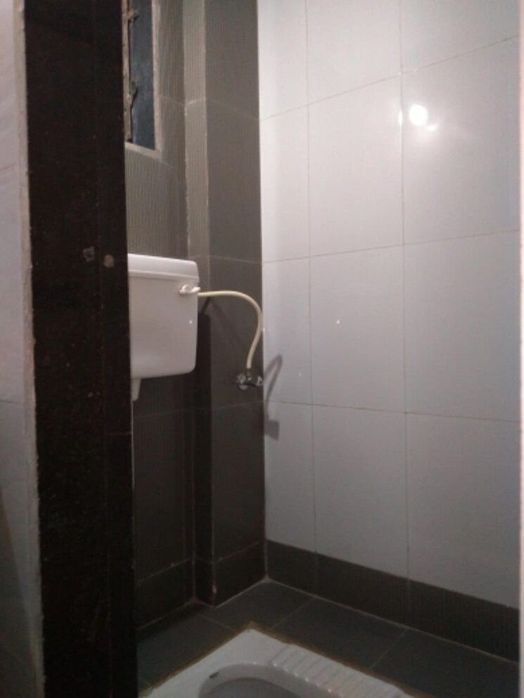 Bathroom, adiraj-status 1 Bedroom 500 Sq.Ft. Apartment In Nalasopara West Palghar 9184553